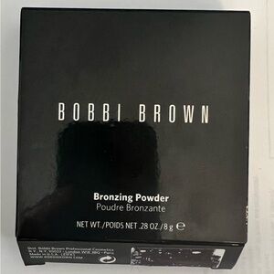 BOBBI BROWN bronzing powder-Deep 4 (NWT)